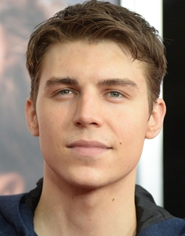 Diễn viên Nolan Gerard Funk