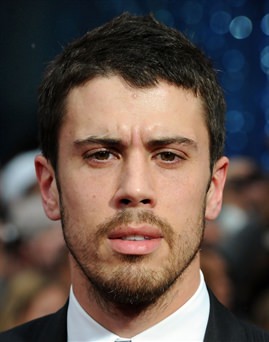 Diễn viên Toby Kebbell