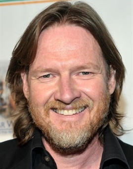 Donal Logue