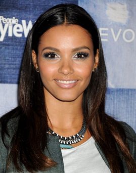 Diễn viên Jessica Lucas