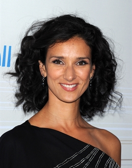 Diễn viên Indira Varma