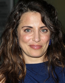 Alanna Ubach