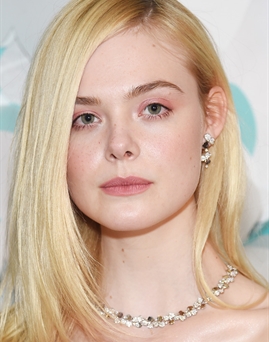 Diễn viên Elle Fanning