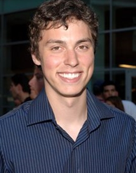 Đạo diễn John Francis Daley