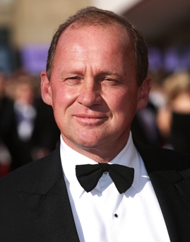 Diễn viên Peter Firth