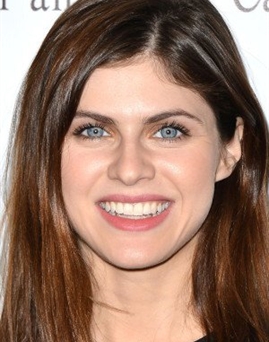 Diễn viên Alexandra Daddario