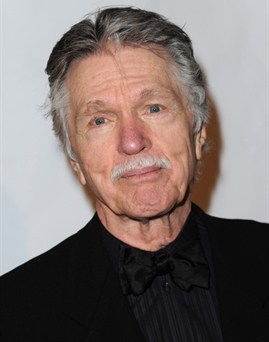 Diễn viên Tom Skerritt