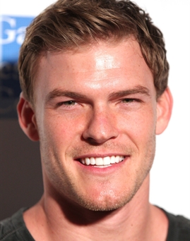 Diễn viên Alan Ritchson