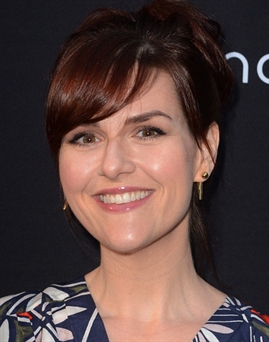 Sara Rue