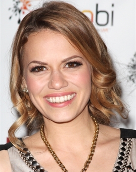 Diễn viên Bethany Joy Lenz