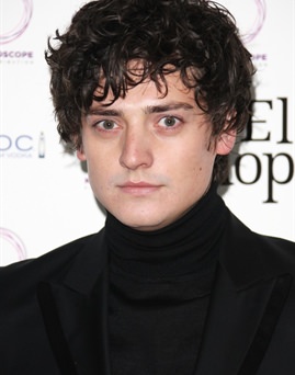 Aneurin Barnard