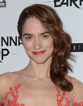 Diễn viên Melanie Scrofano