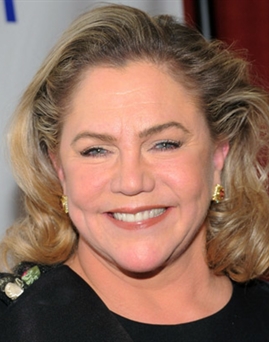 Diễn viên Kathleen Turner