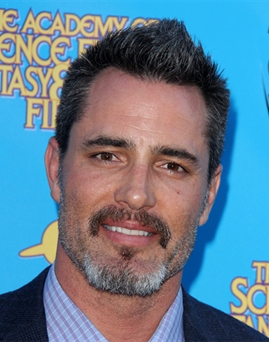 Diễn viên Victor Webster