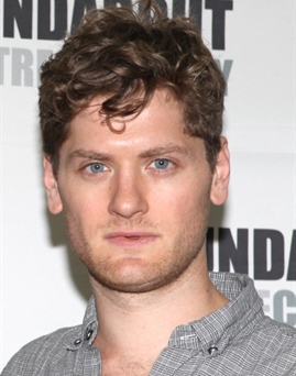 Diễn viên Kyle Soller