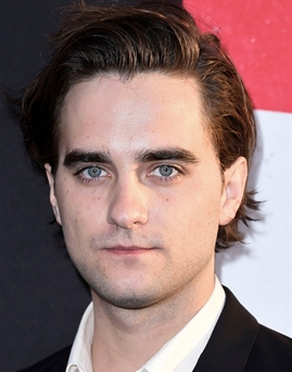 Diễn viên Landon Liboiron