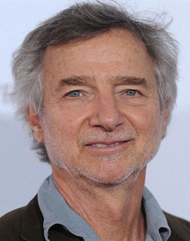 Curtis Hanson