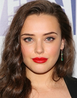 Diễn viên Katherine Langford