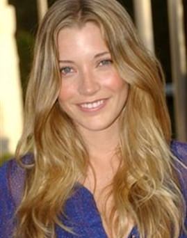 Diễn viên Sarah Roemer