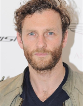 Diễn viên Steven Cree