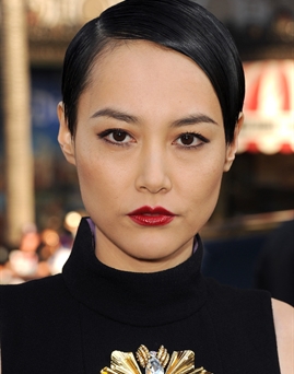 Diễn viên Rinko Kikuchi