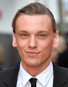 Diễn viên Jamie Campbell Bower