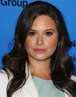 Diễn viên Katie Lowes