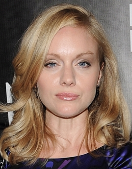 Diễn viên Christina Cole